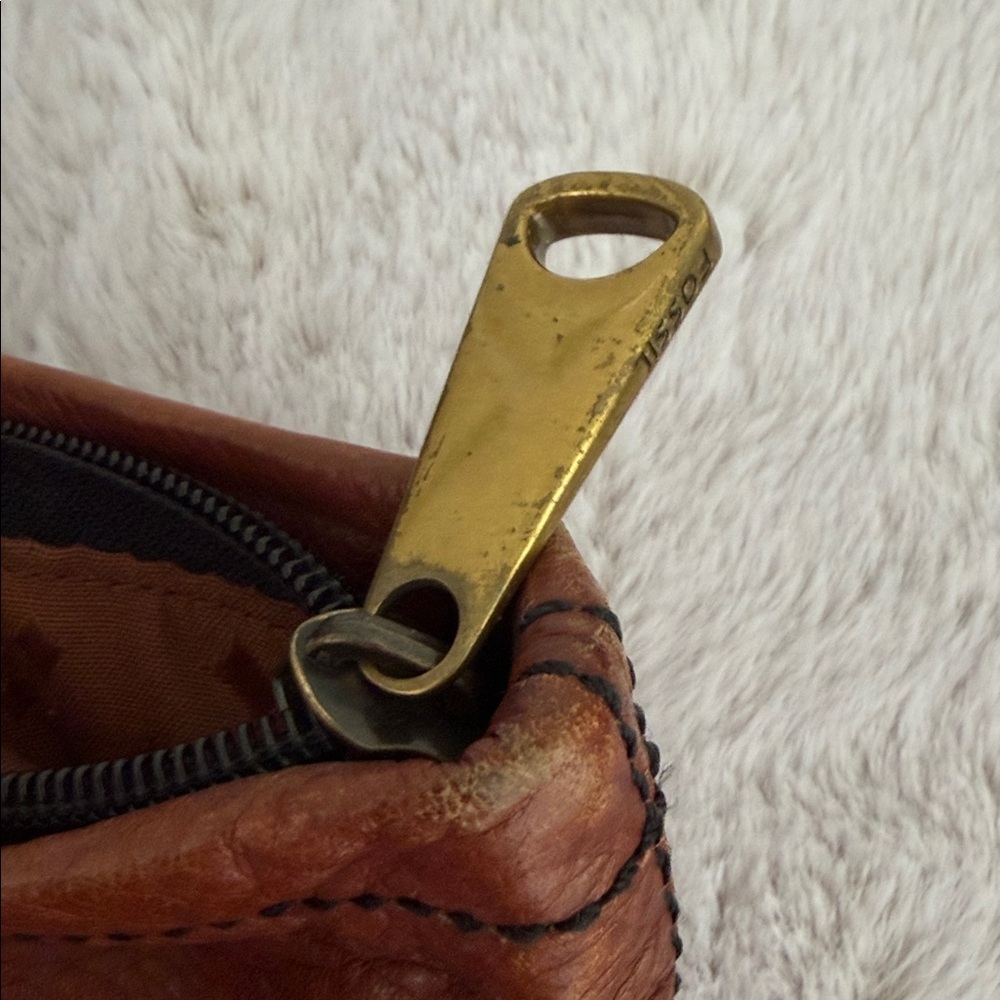 Fossil Leather bag - Picture 7 of 10